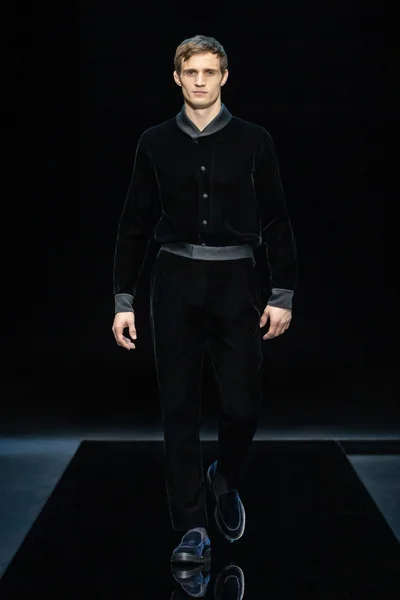 Look 74